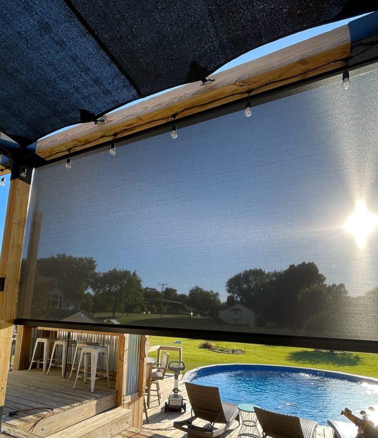 Sun and Solar protection with Phantom Screens